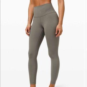Lululemon Wunder Under Legging